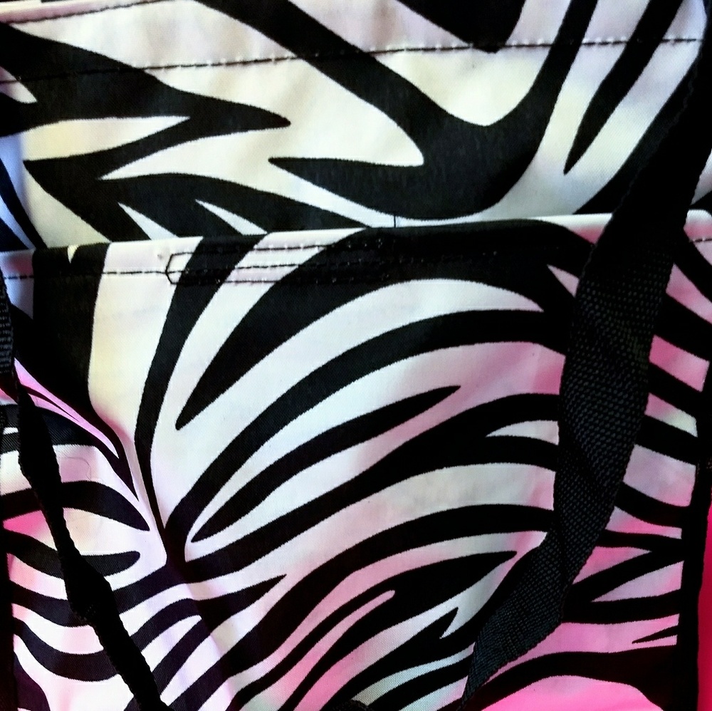 Zebra catch all zippered bag! Book, picnic, gym! - Picture 4 of 7